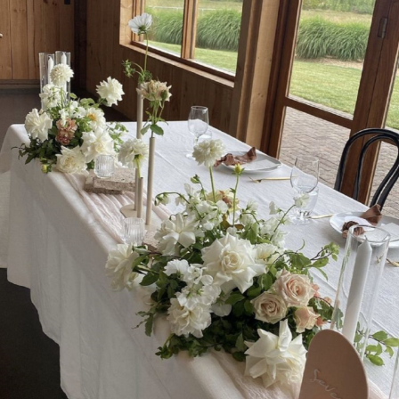 Additional Guest Table for the «Creamy Paradise» Full Wedding Set