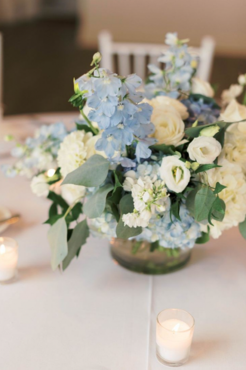 Additional Guest Table for the «Blue Clouds» Full Wedding Set - Image 3