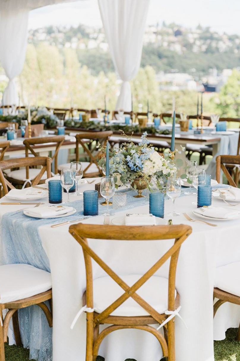 Additional Guest Table for the «Blue Clouds» Full Wedding Set