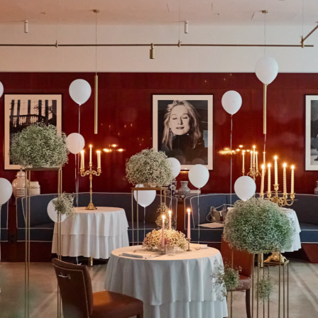 Additional Guest Table for the «Lightness of Flight» Full Wedding Set