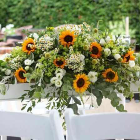 «Sun Inside» – Full Wedding Set (Bridal bouquet, boutonnière, one bridal table decoration, and your choice of guest table decorations)