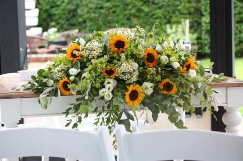 «Sun Inside» – Full Wedding Set (Bridal bouquet, boutonnière, one bridal table decoration, and your choice of guest table decorations)
