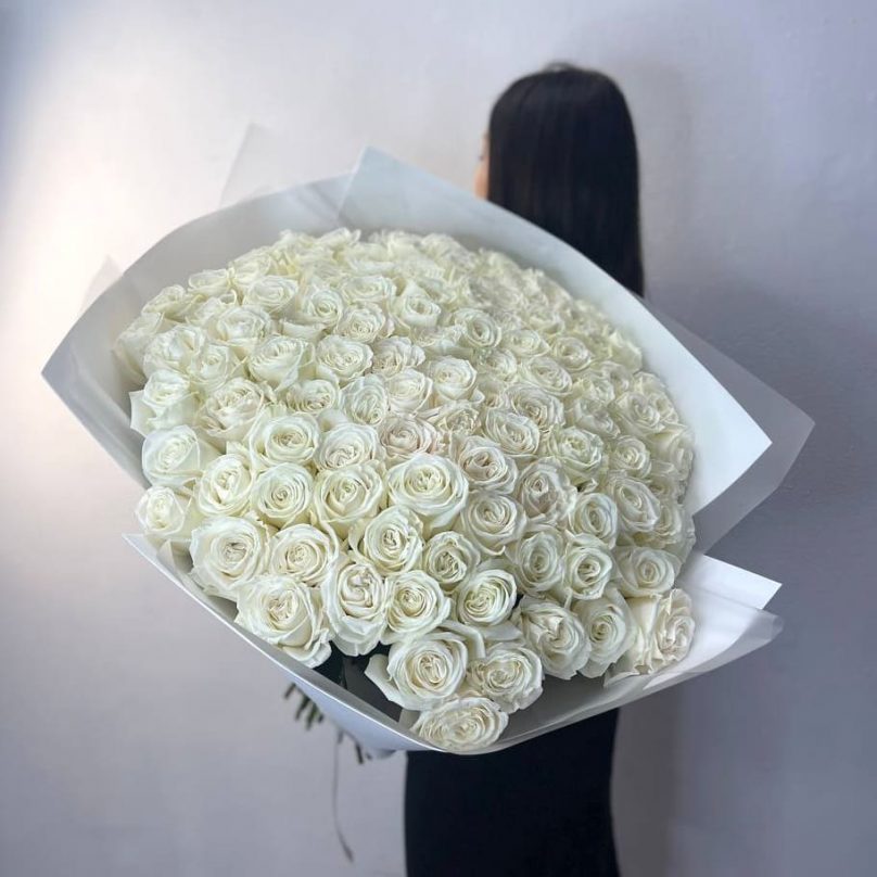 Grace in Bloom: Choose from 20 to 1001 Red Roses