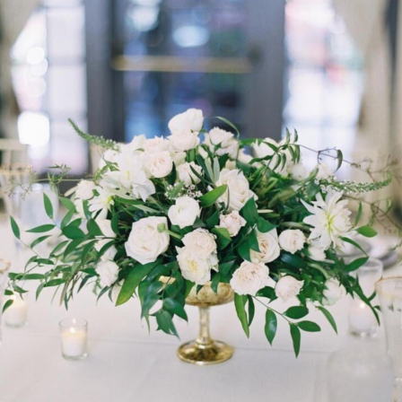Additional Guest Table for the «White Garden Tale» Full Wedding Set